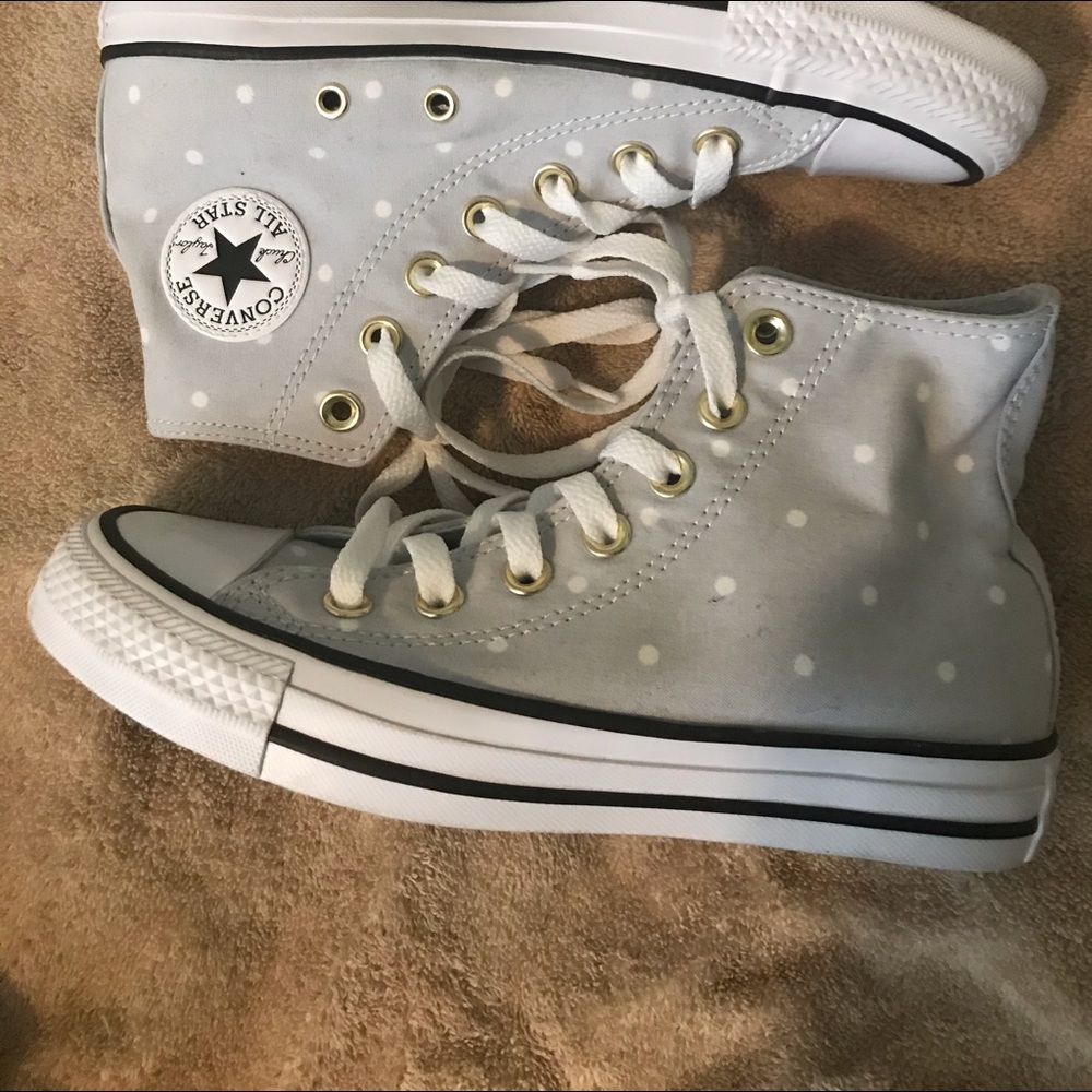 NWOT Girls/ladies Converse size 5